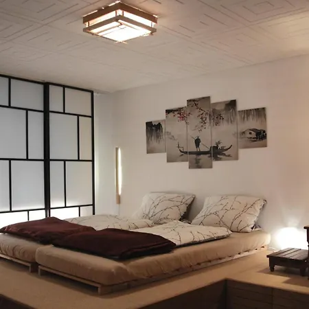 Gemuetliche Mit Rheinblick