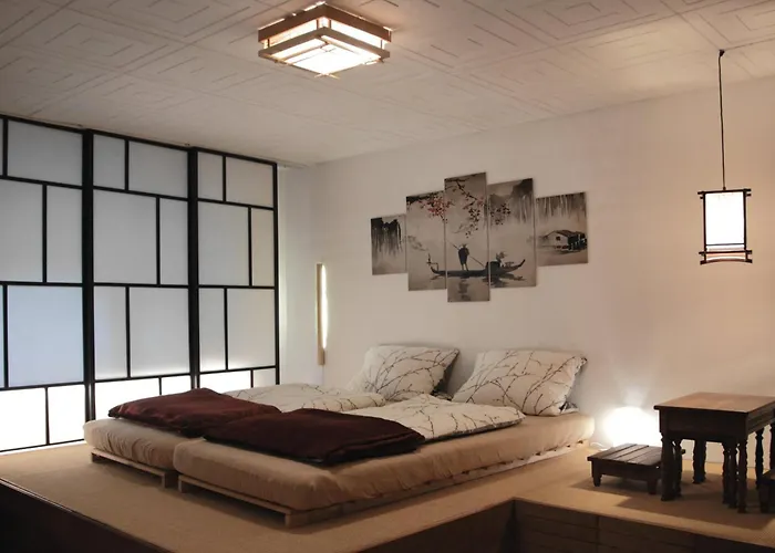 Gemuetliche Mit Rheinblick