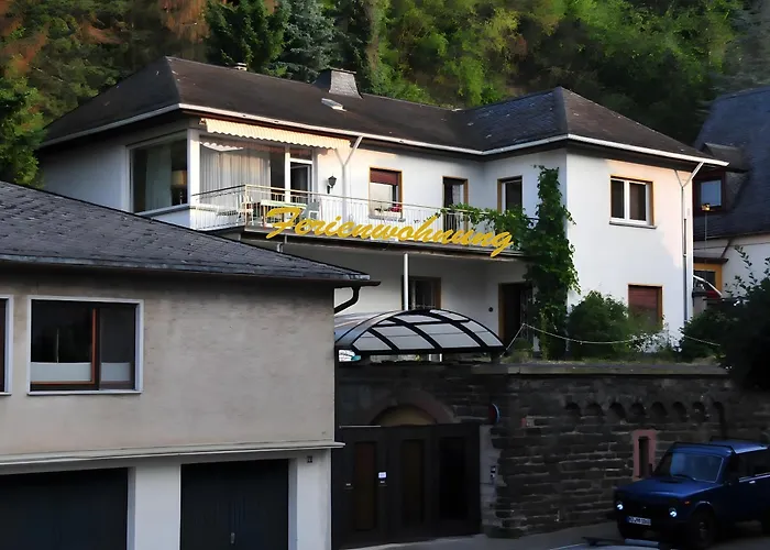 Gemuetliche Mit Rheinblick バッハラッハ